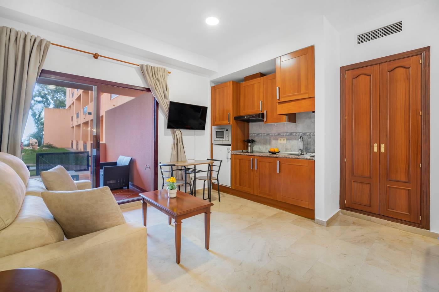 Apartamentos-Tur----sticos-Don-Juan-Room-15