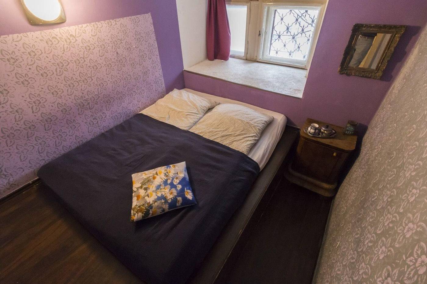 Baroque-Hostel-Budapest-Room-39