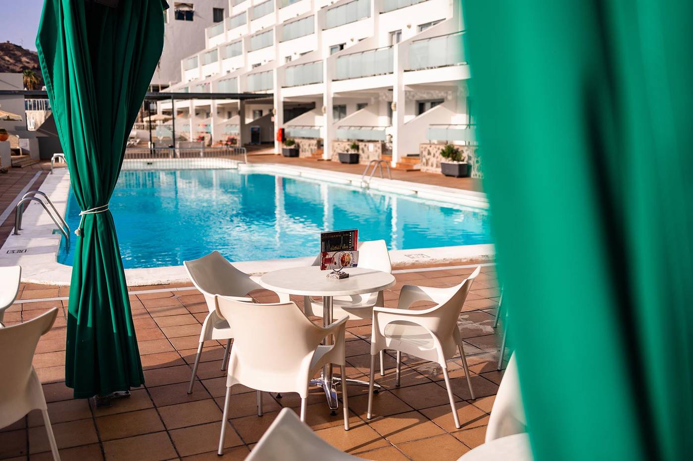 Servatur-Castillo-de-Sol-Bar-6