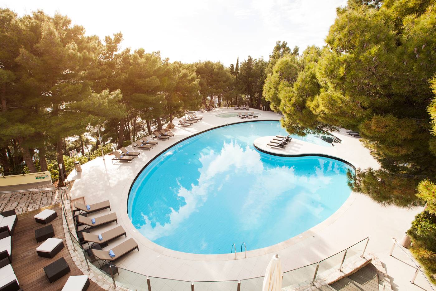 Croatia-Hotel-Pool-1