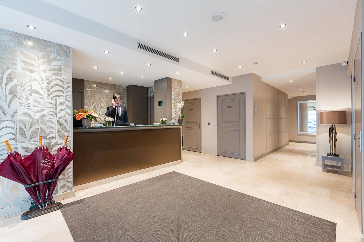 Hotel Montbriand - Ex Alixia-France-PARIS-Lobby-2