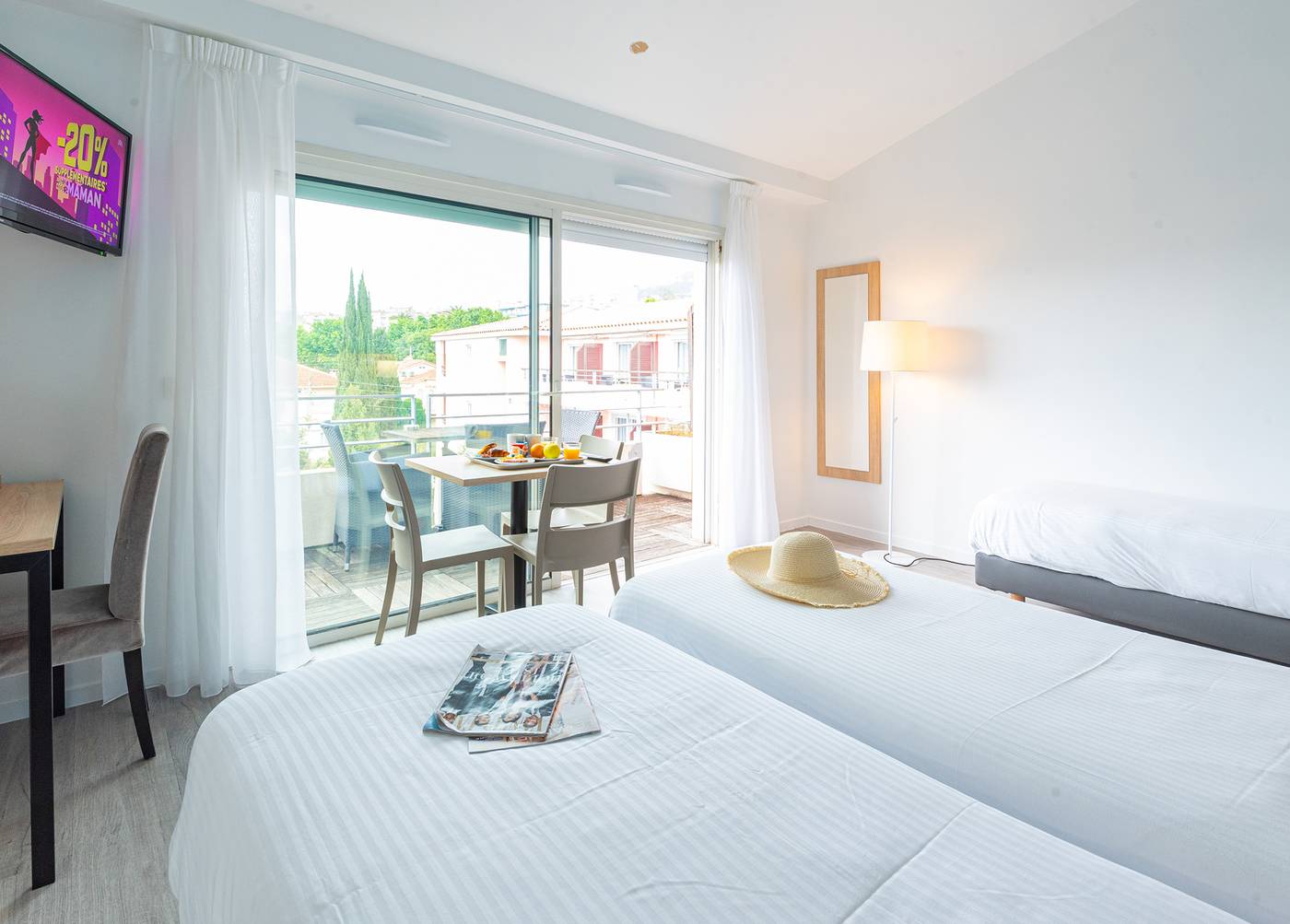 Appart-City-Confort-Cannes-Le-Cannet-Room-20