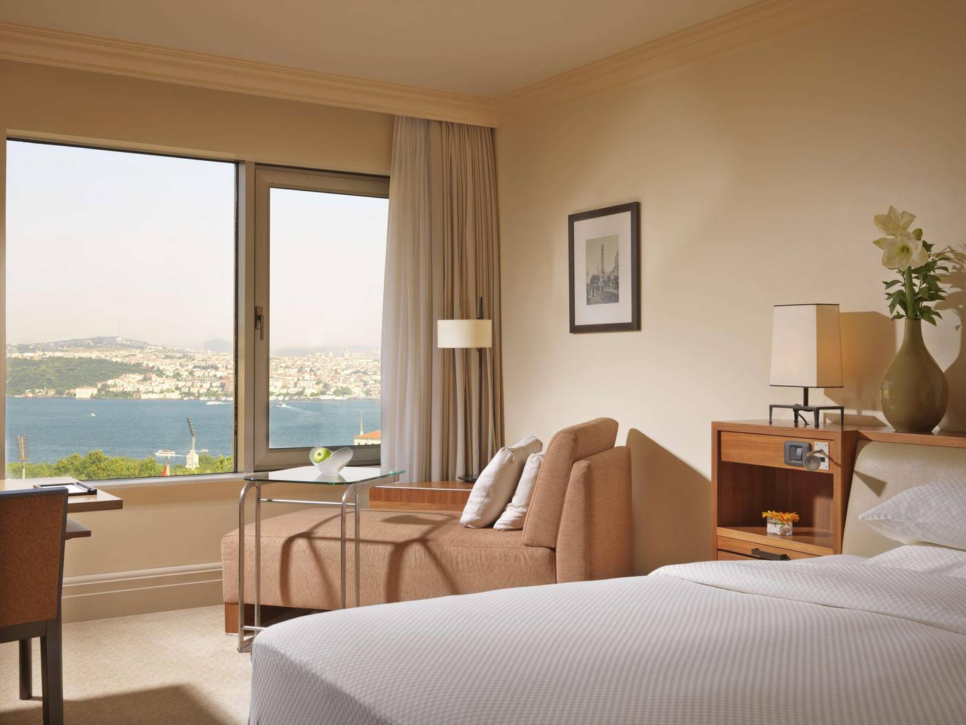 Grand-Hyatt-Istanbul-Room-27