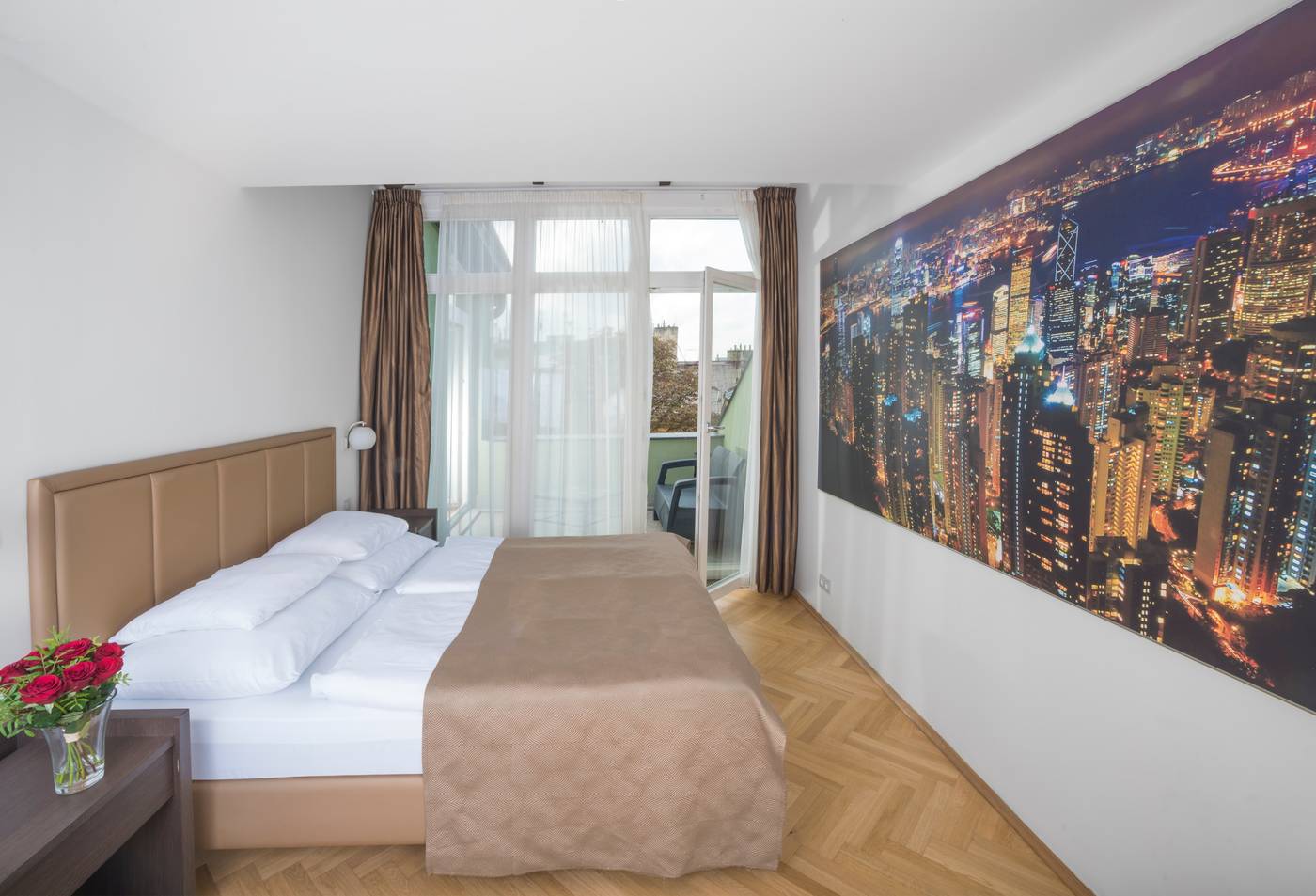 Deminka-Palace-Room-20