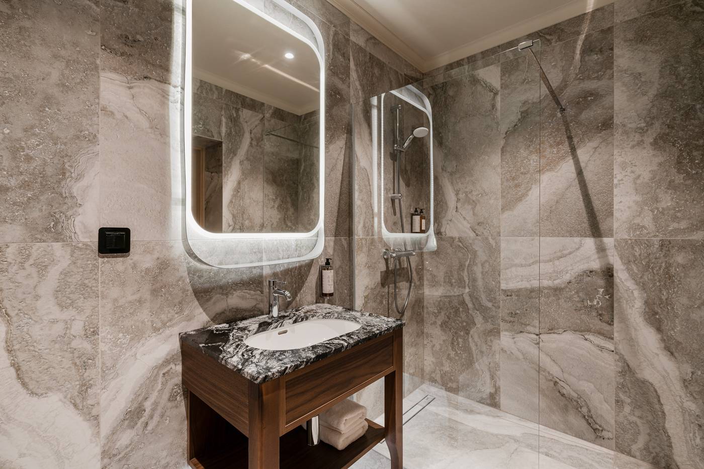 Zinar-Castle-Krakow-Room-33