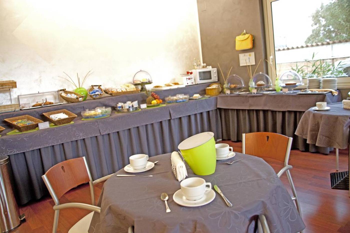 Prestige-Hotel-Bar-11