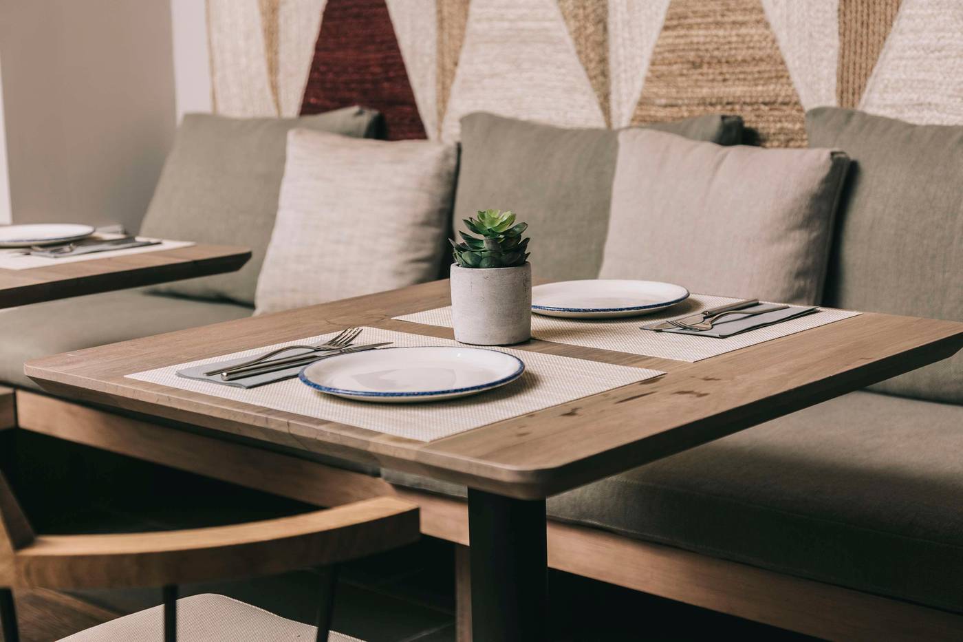 NH-Madrid-Balboa-Restaurant-25