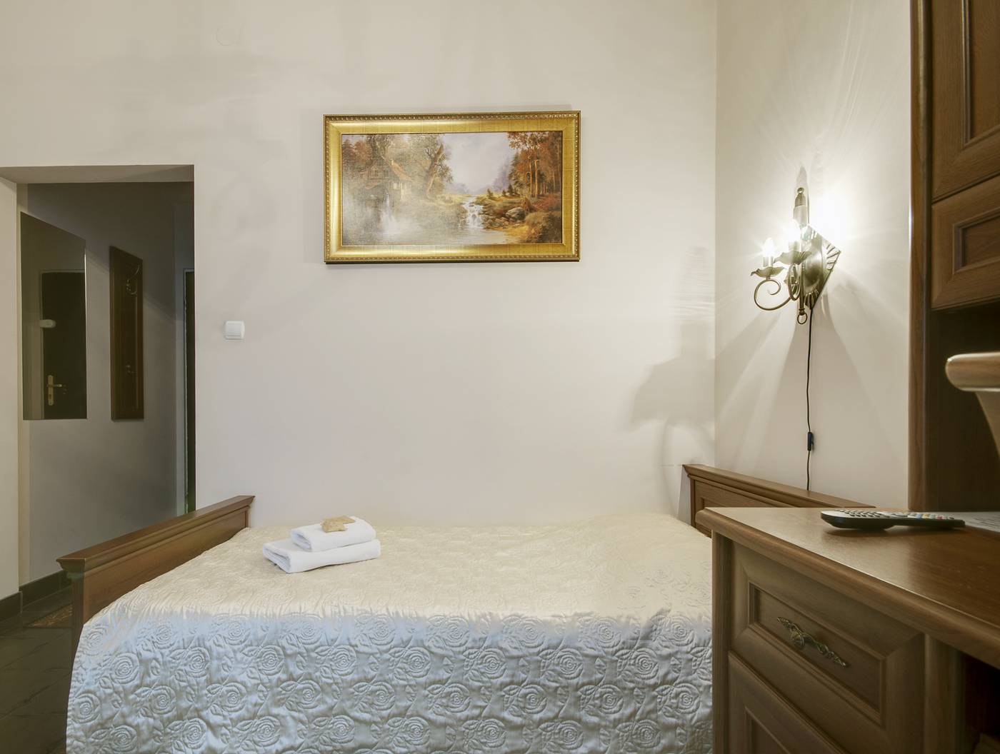 Abella-Suites---Apartments-by-Artery-Hotels-Room-15