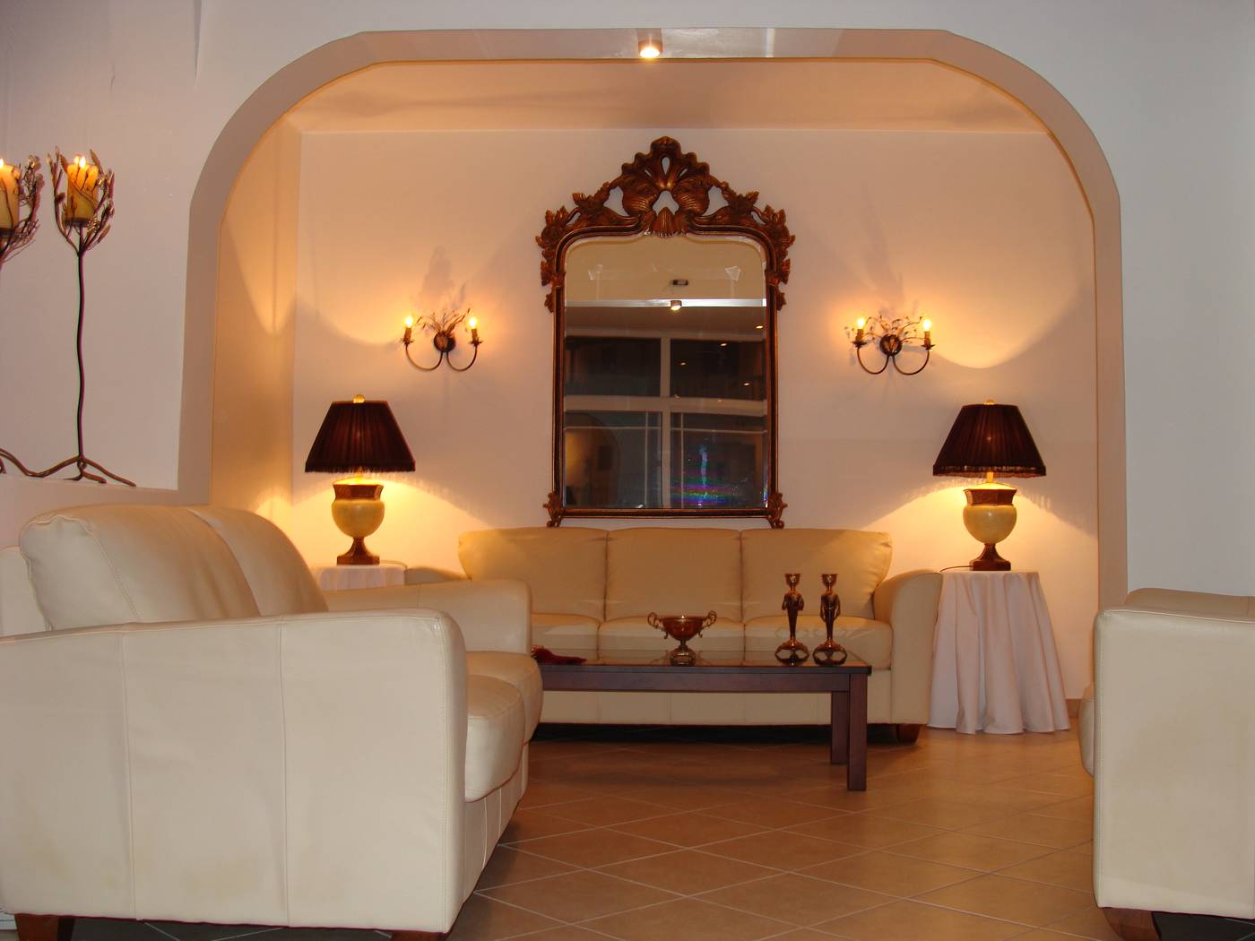 Villa-Christina-Lobby-28