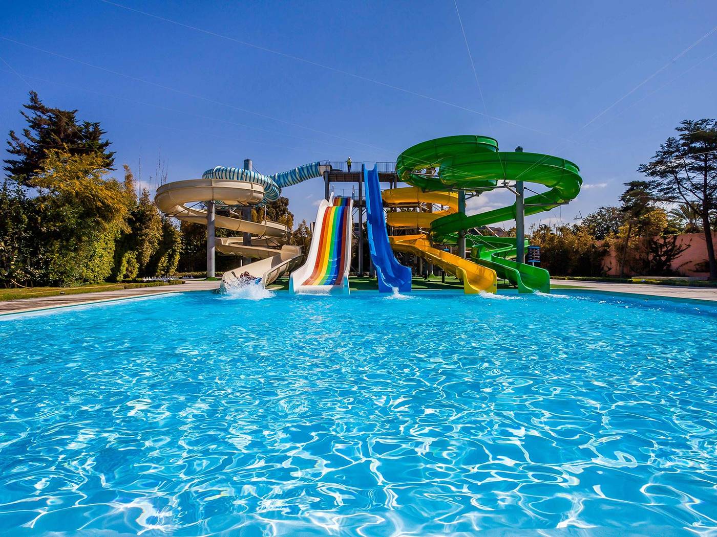 Bianca Beach Family Resort