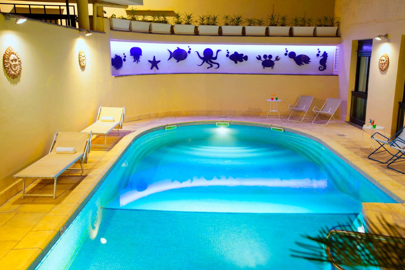 Panorama-Palace-Pool-57