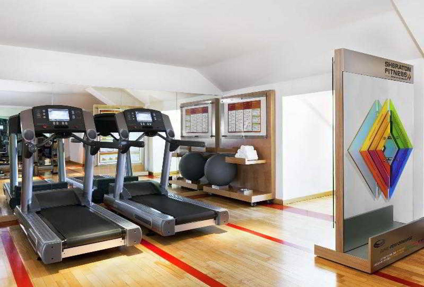 Sheraton-Diana-Majestic-Sports-and-Entertainment-70