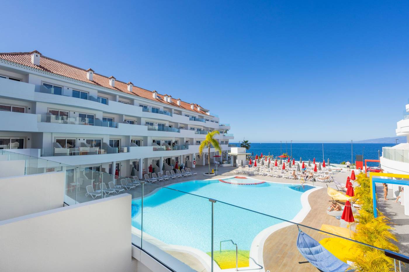 Sholeo-Lodges-Los-Gigantes---Adults-Recommended-Room-3