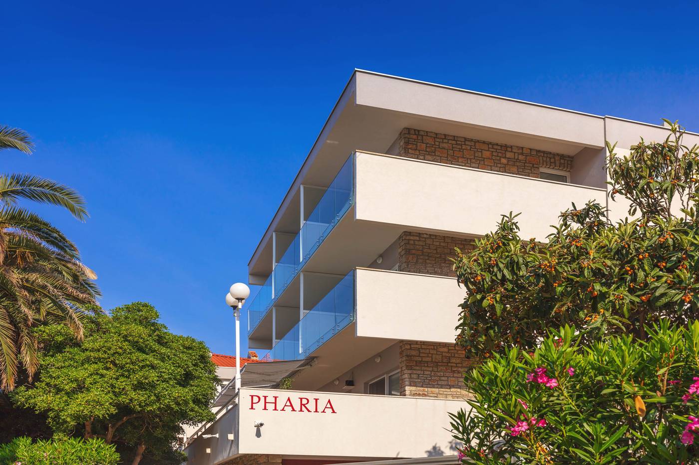 Pharia-Aparthotel-General-view-10