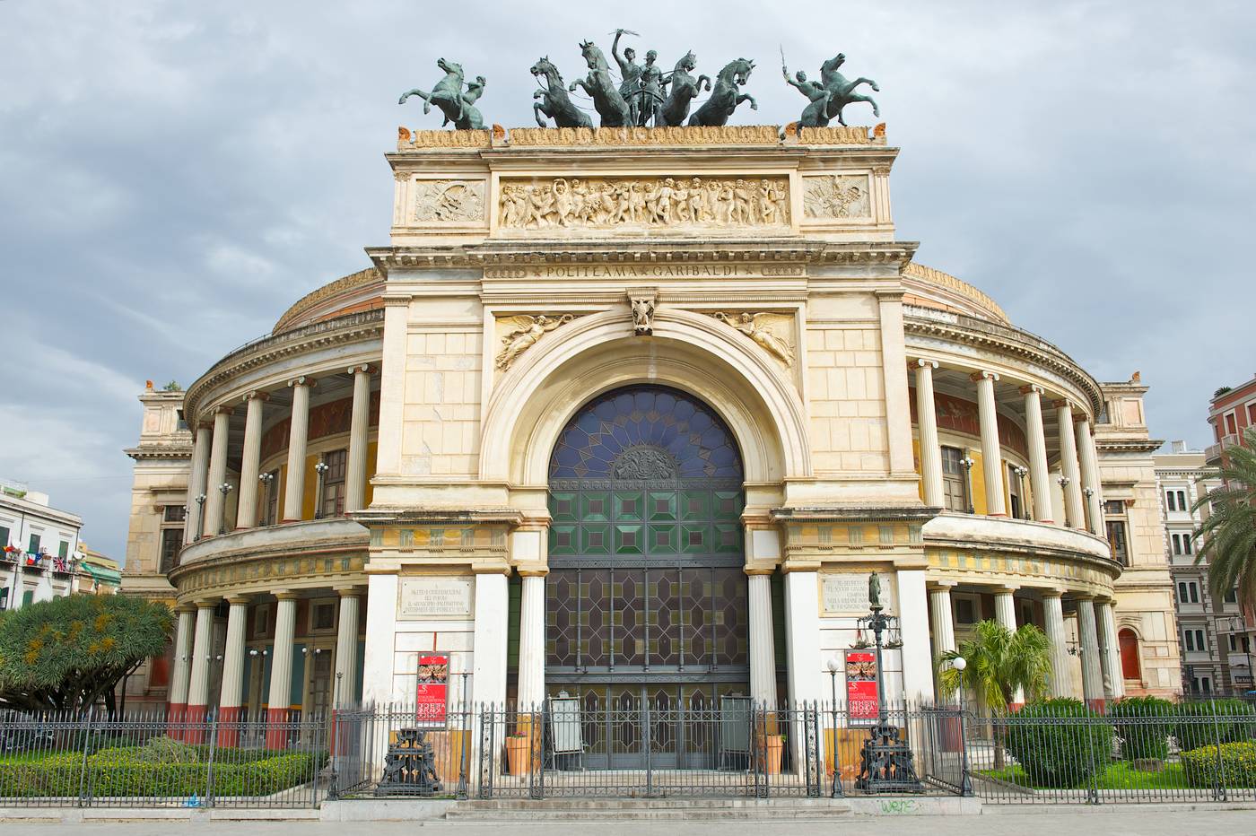 Mercure-Palermo-Centro-Sports-and-Entertainment-1