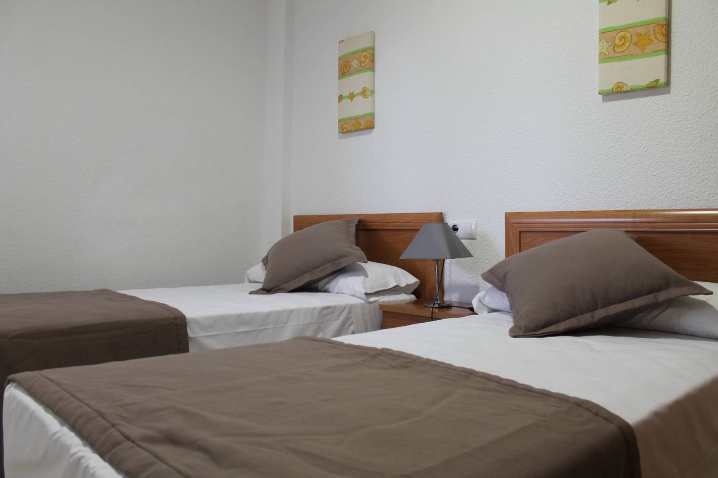 Ca----os-de-Meca-Apartamentos-Turisticos-Room-9