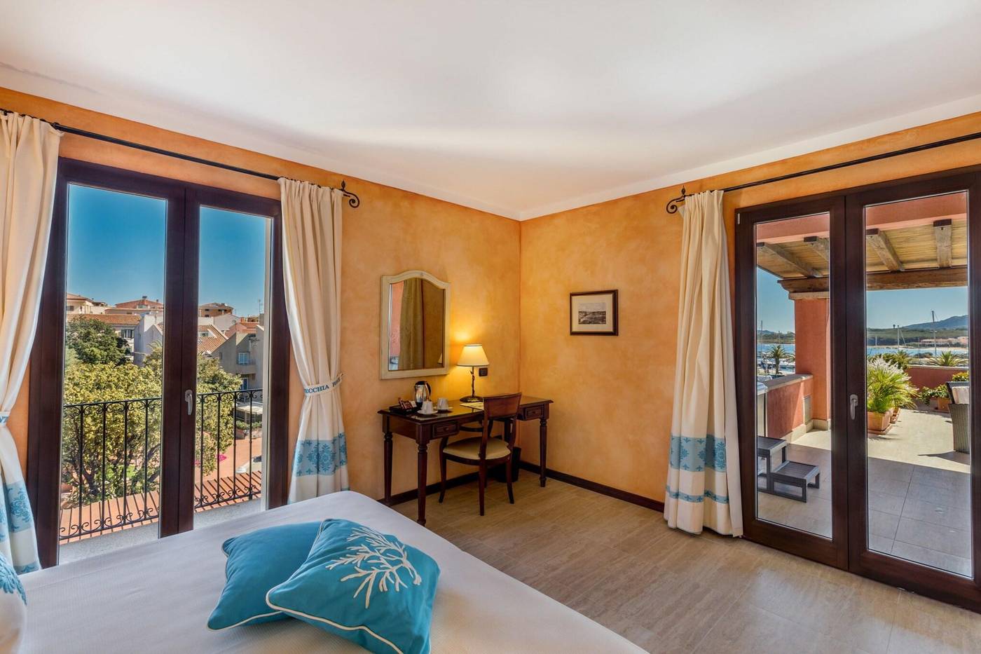 La-Vecchia-Fonte-Room-13