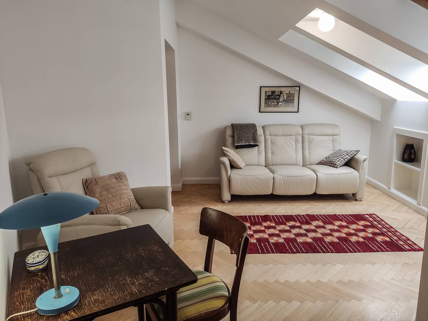 Crystal-Suites-Old-Town-Room-5