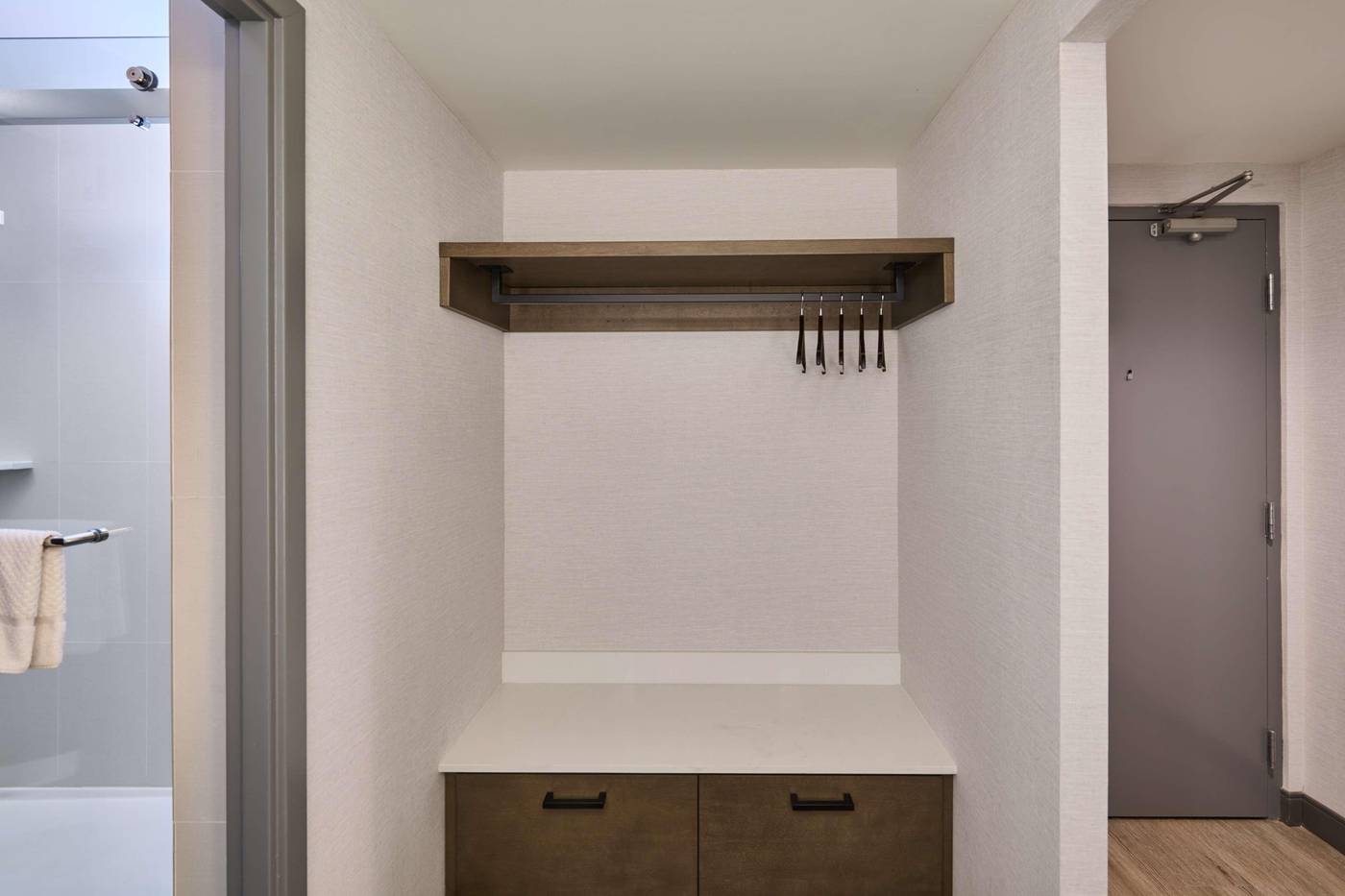 Doubletree-by-Hilton-Buena-Park-Room-37