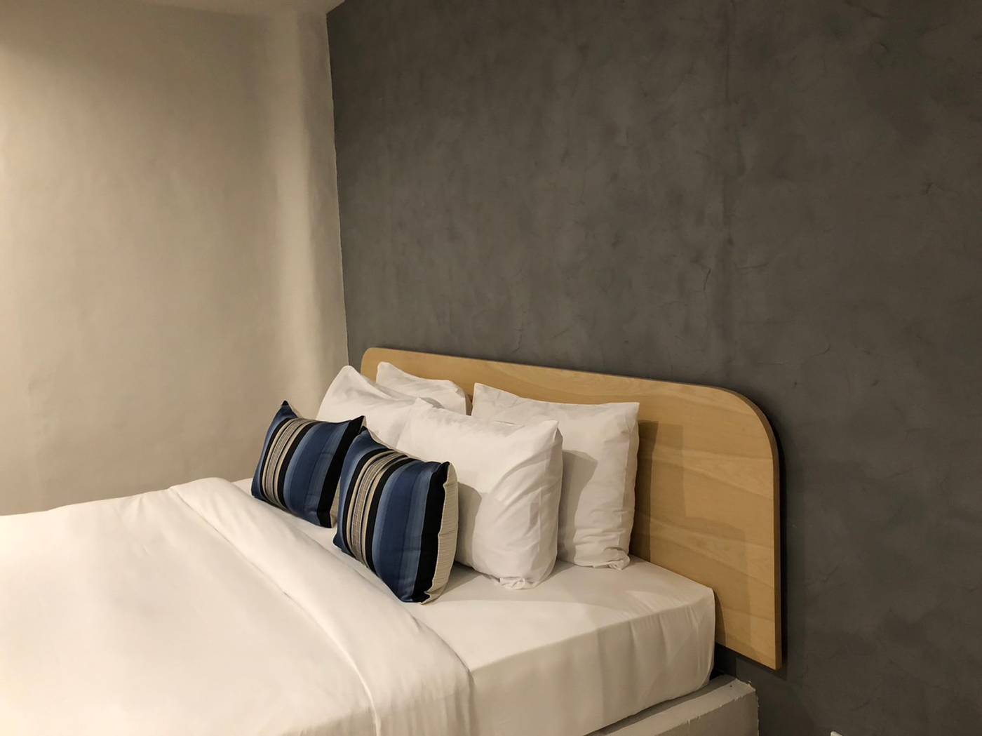 Punnpreeda-Beach-Resort-Room-47