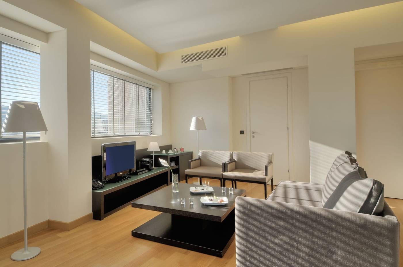 O-B-Athens-Boutique-Hotel-Room-4