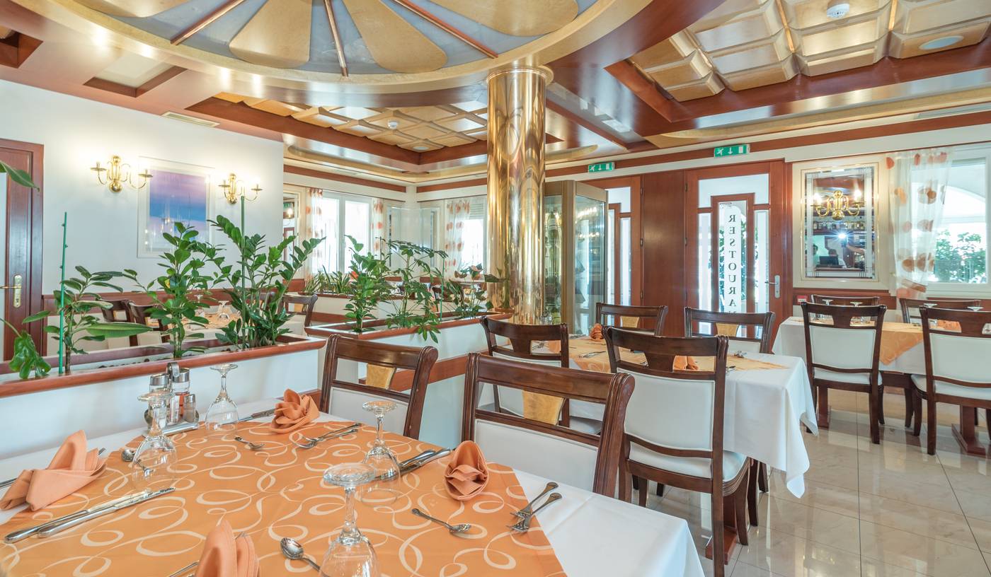 Palace-Trogir-Restaurant-32