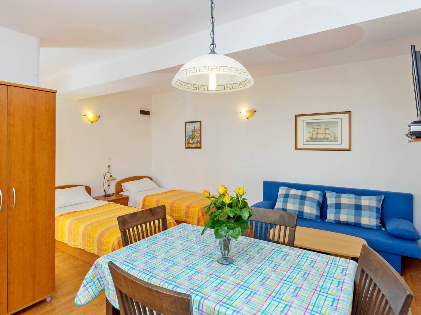 Apartments-Niksa-Room-9