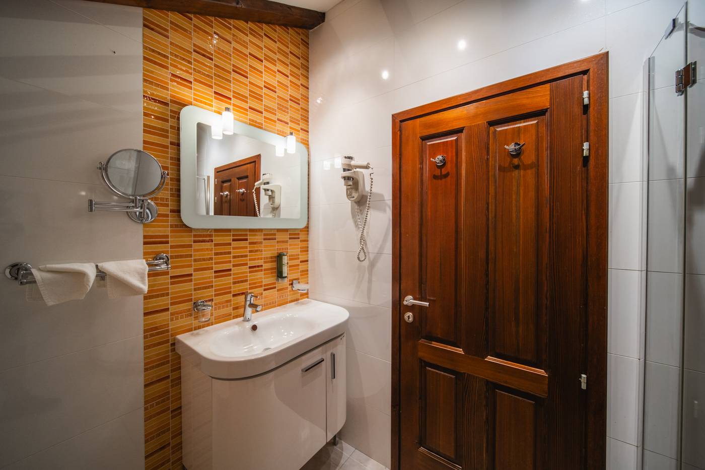 Villa-Franica-Room-30