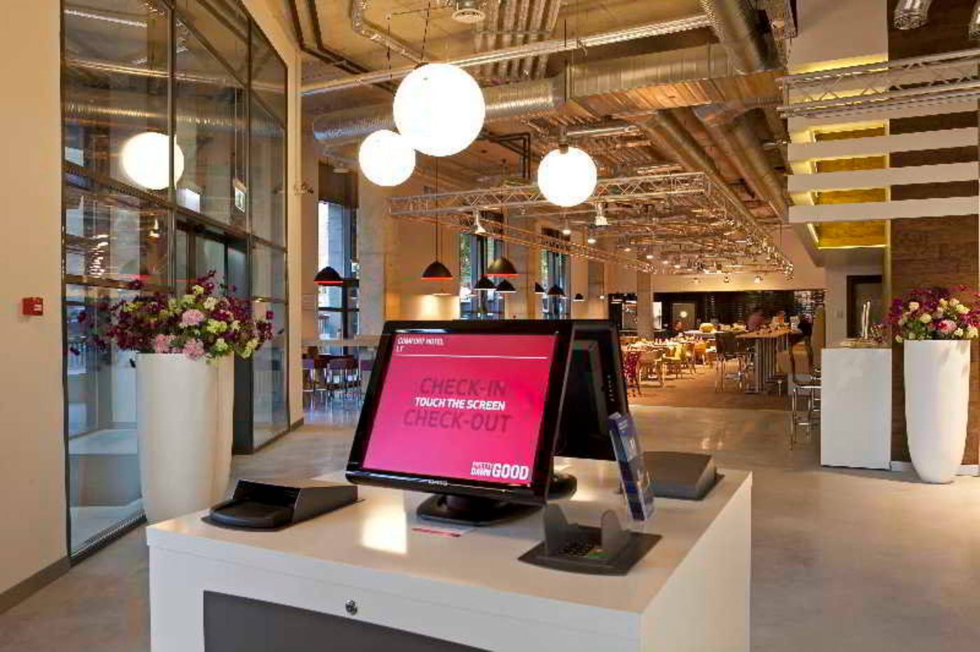 Comfort Hotel LT-Lithuania-VILNIUS-Lobby-9