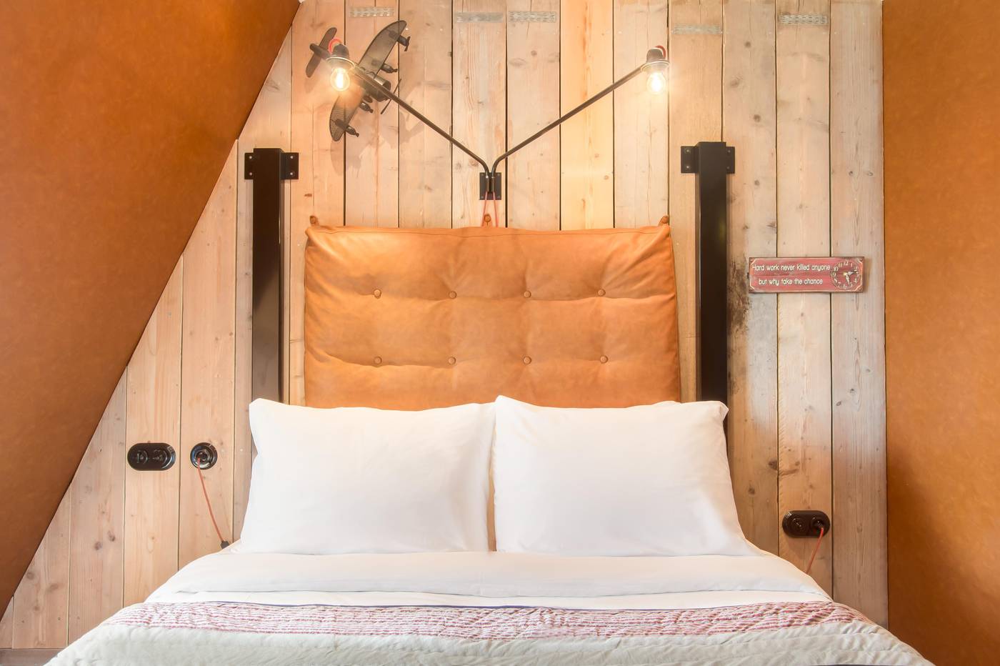 Max-Brown-Hotel-Museum-Square--part-of-Sircle-Collection-Room-21