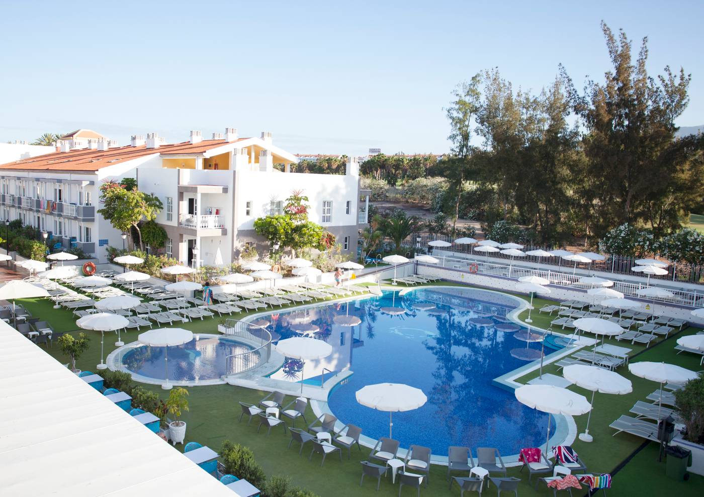 Coral Compostela Beach Golf Apartments