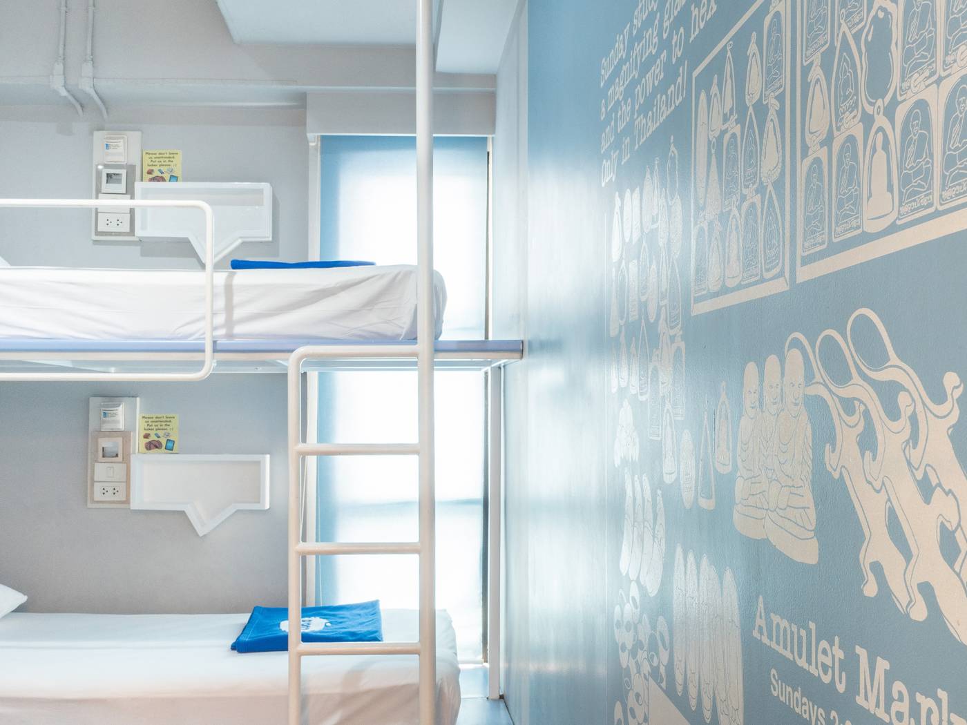 Lub-d-Bangkok-Siam-Hostel-Room-17