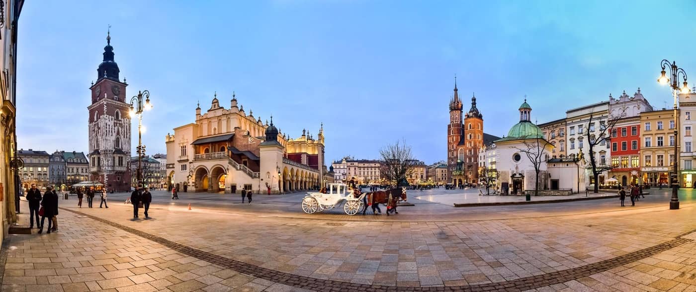 Station-Apartments-Katowa-11-Krakow-General-view-64