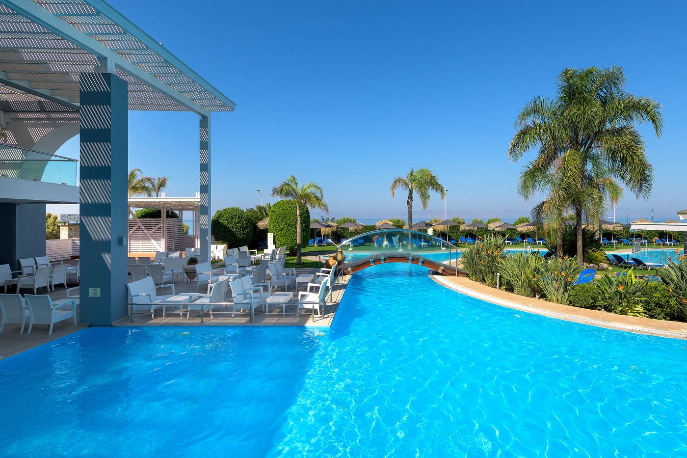 Oceanis-Beach-Hotel-Pool-16