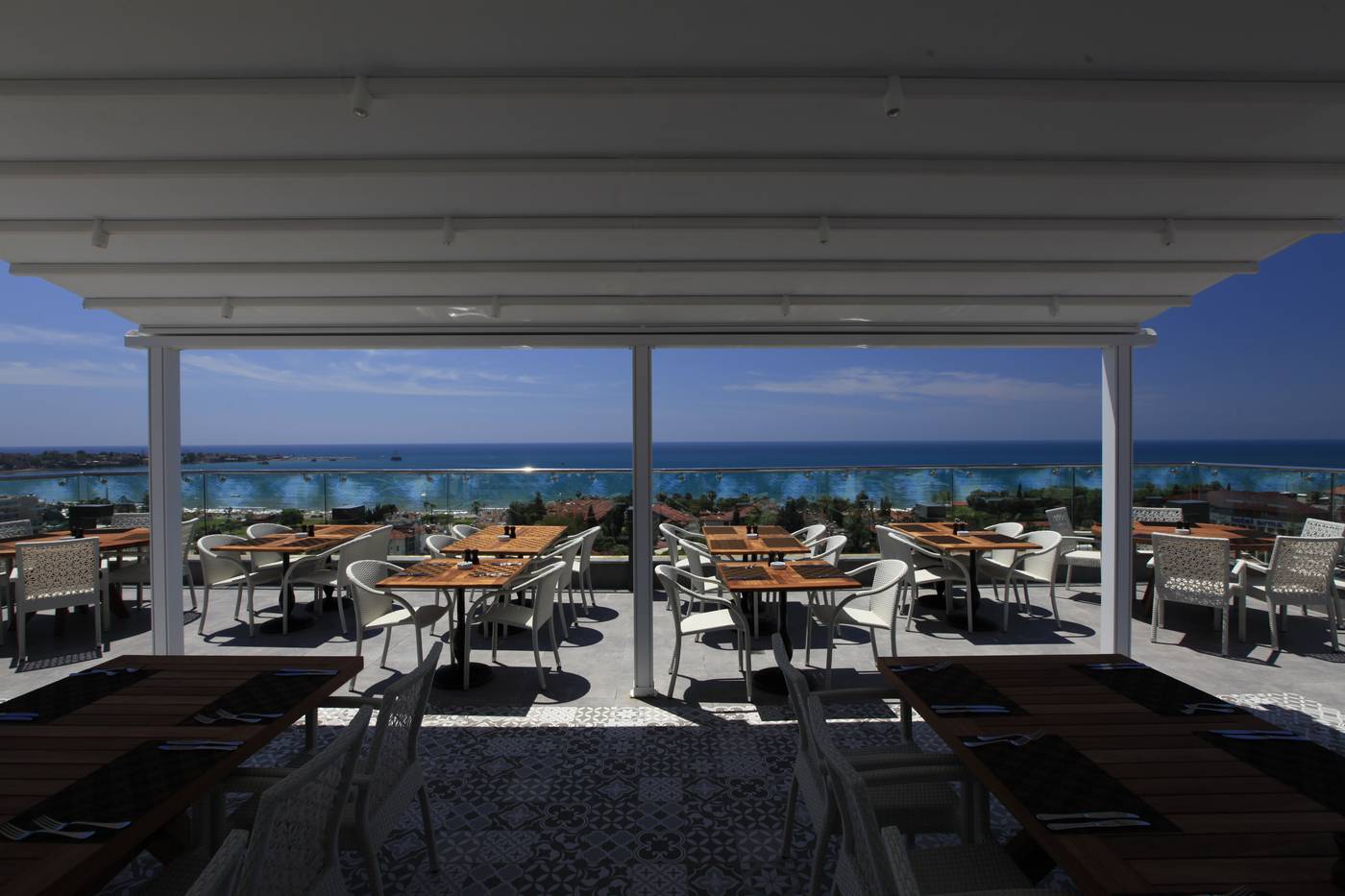 Side-Su-Hotel-Restaurant-16