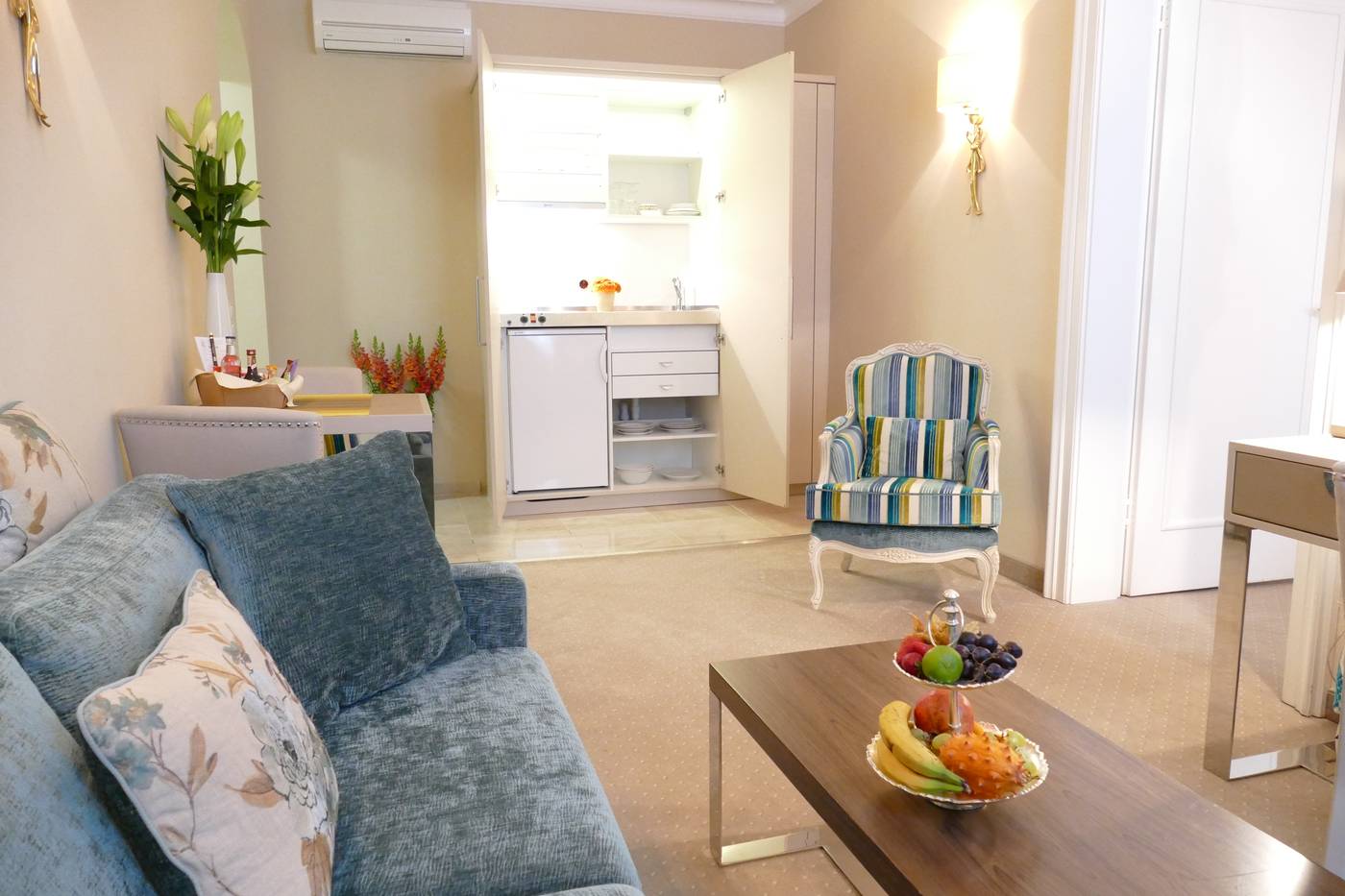 Hotel-an-der-Oper-Room-8