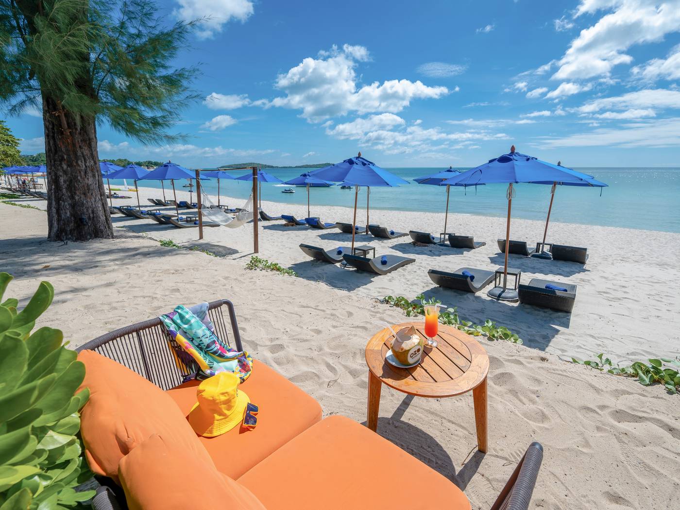 OZO-Chaweng-Samui-Beach-15