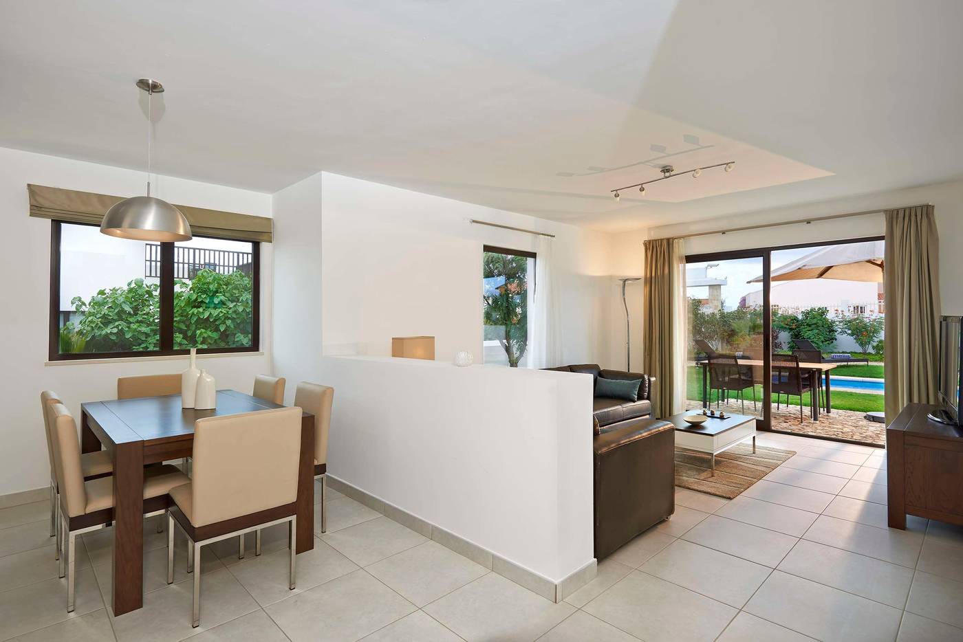 Melia-Dunas-Beach-Resort---Spa-Room-37