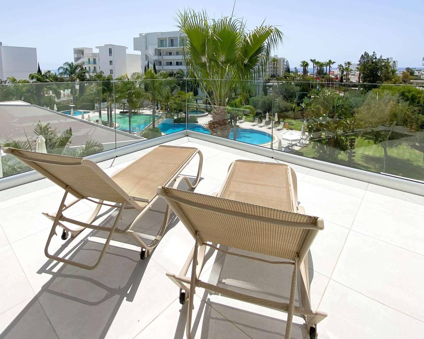 Anesis-Hotel-Room-14