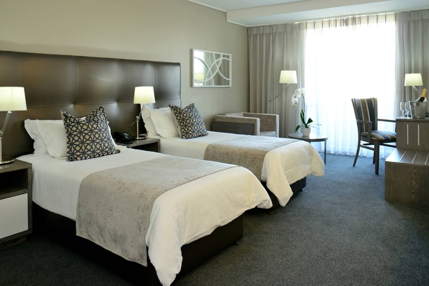 Lagoon-Beach-Room-27