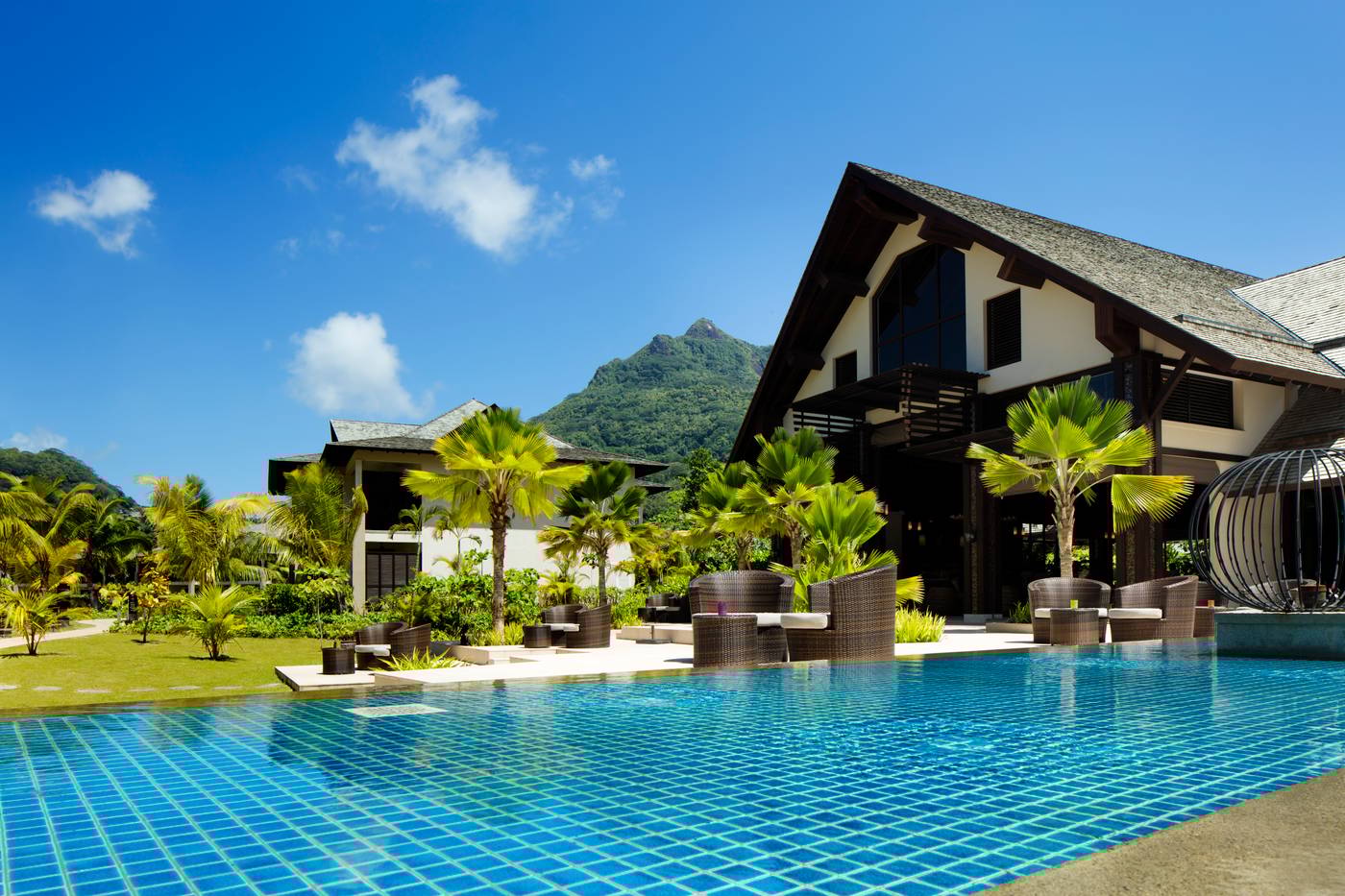 H Resort Beau Vallon Beach - Mahe Island