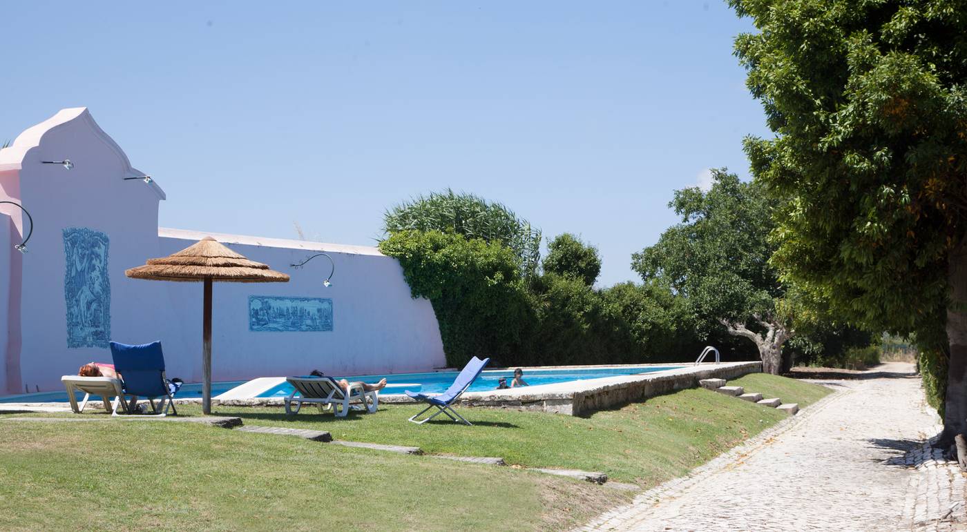 Turim-Club-D-Azeit-o-Hotel-Pool-27