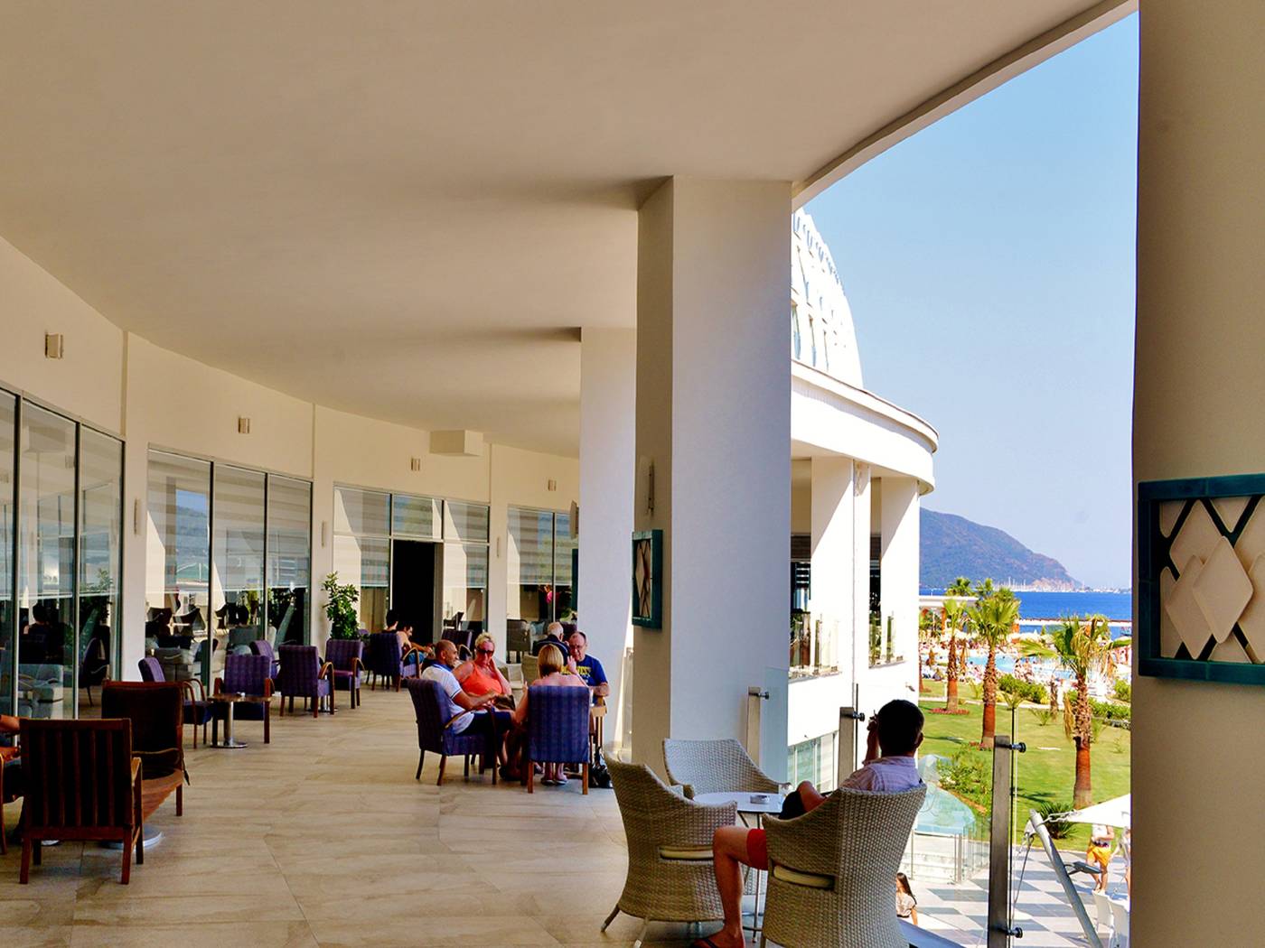 Green-Nature-Diamond-Hotel-Terrace-39