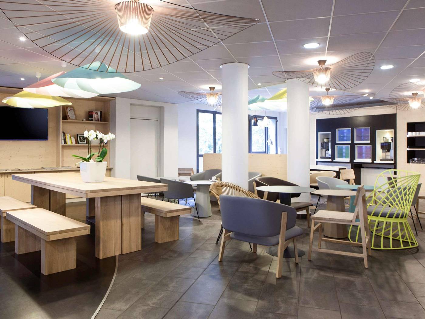 Novotel-Suites-Cannes-Centre-General-view-40