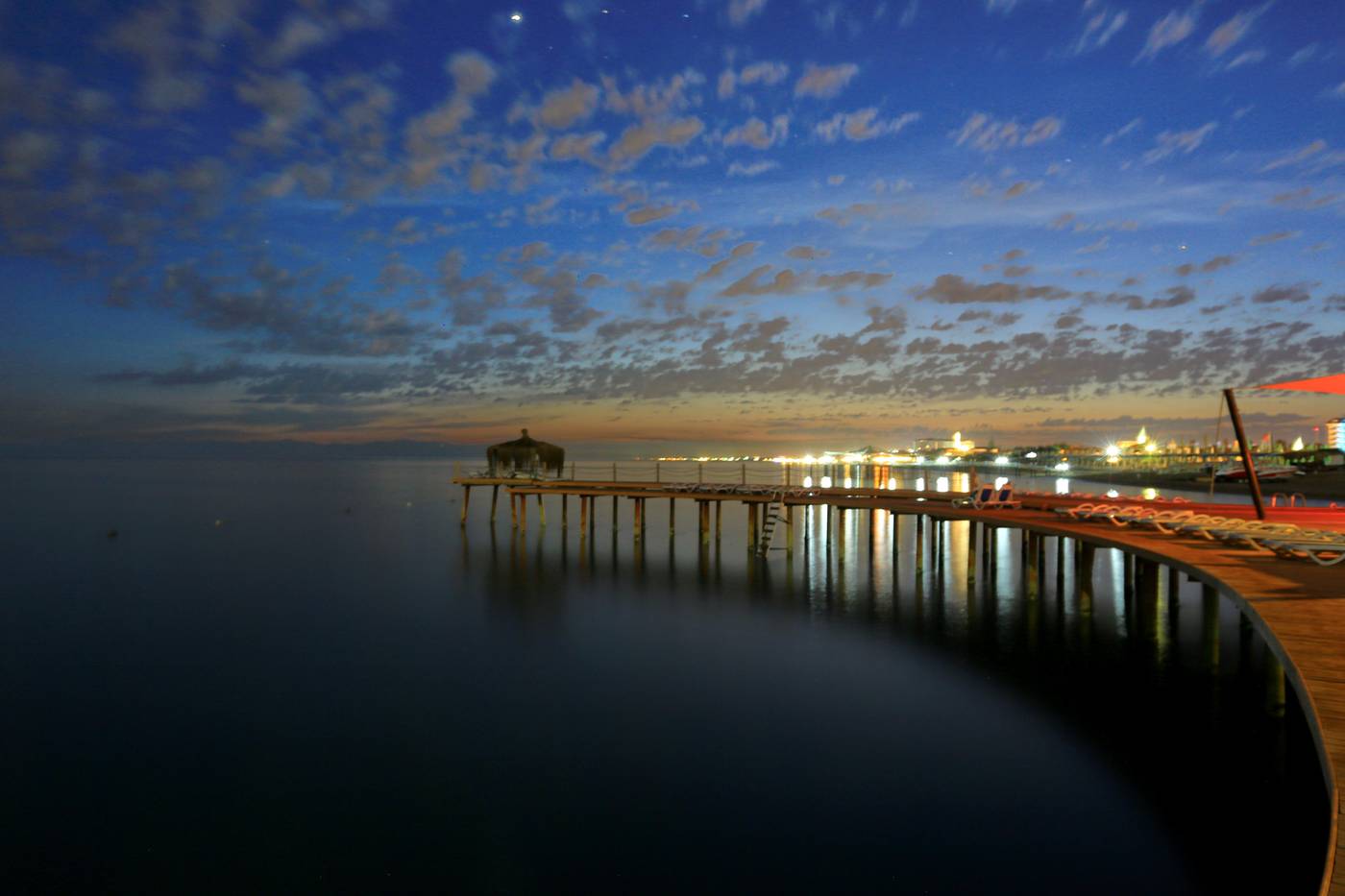 Selectum-Family-Comfort-Side-Sports-and-Entertainment-85