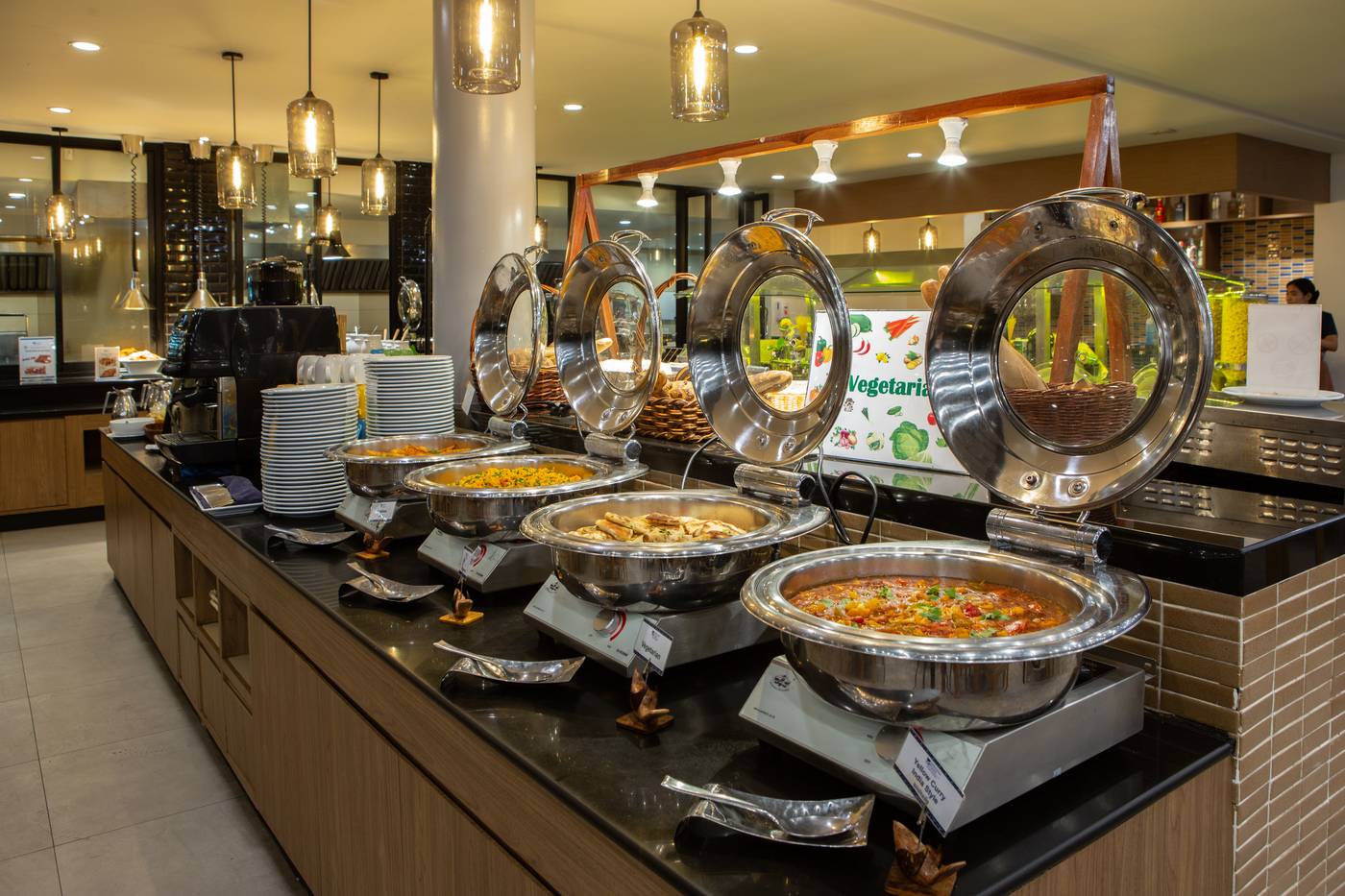 Deevana-Plaza-Krabi-Ao-Nang-Restaurant-46