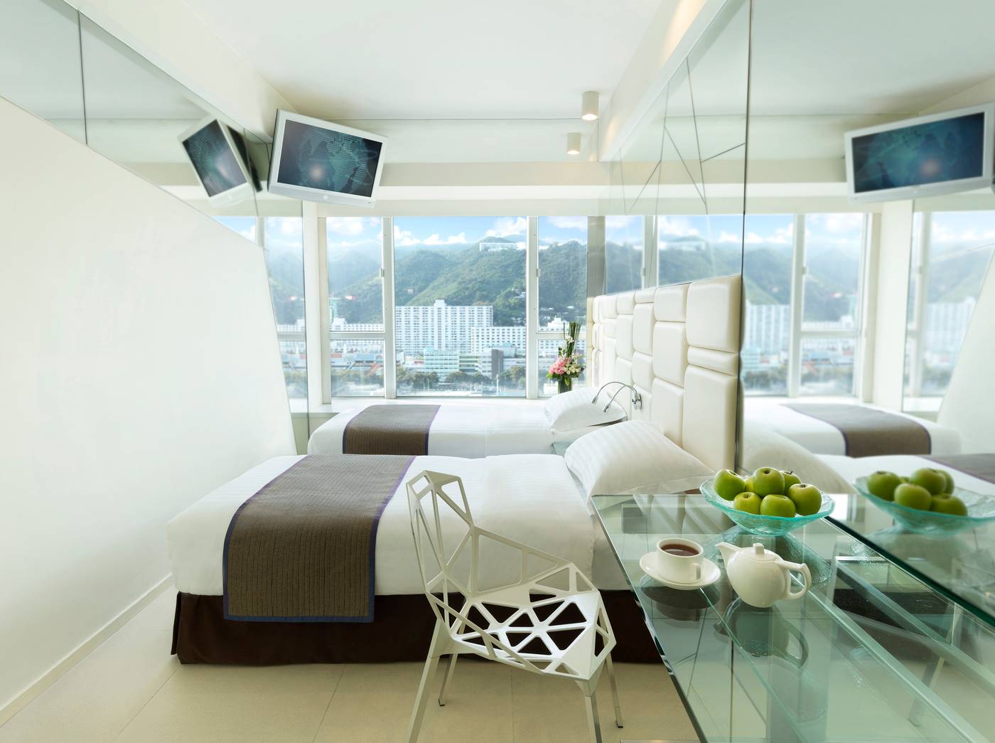 Regal-Riverside-Room-58