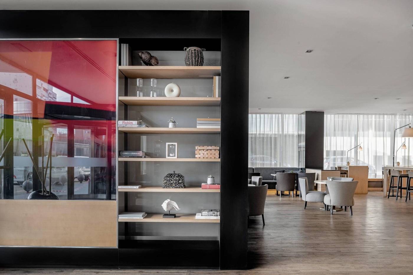 AC-Madrid-Feria-Lobby-9