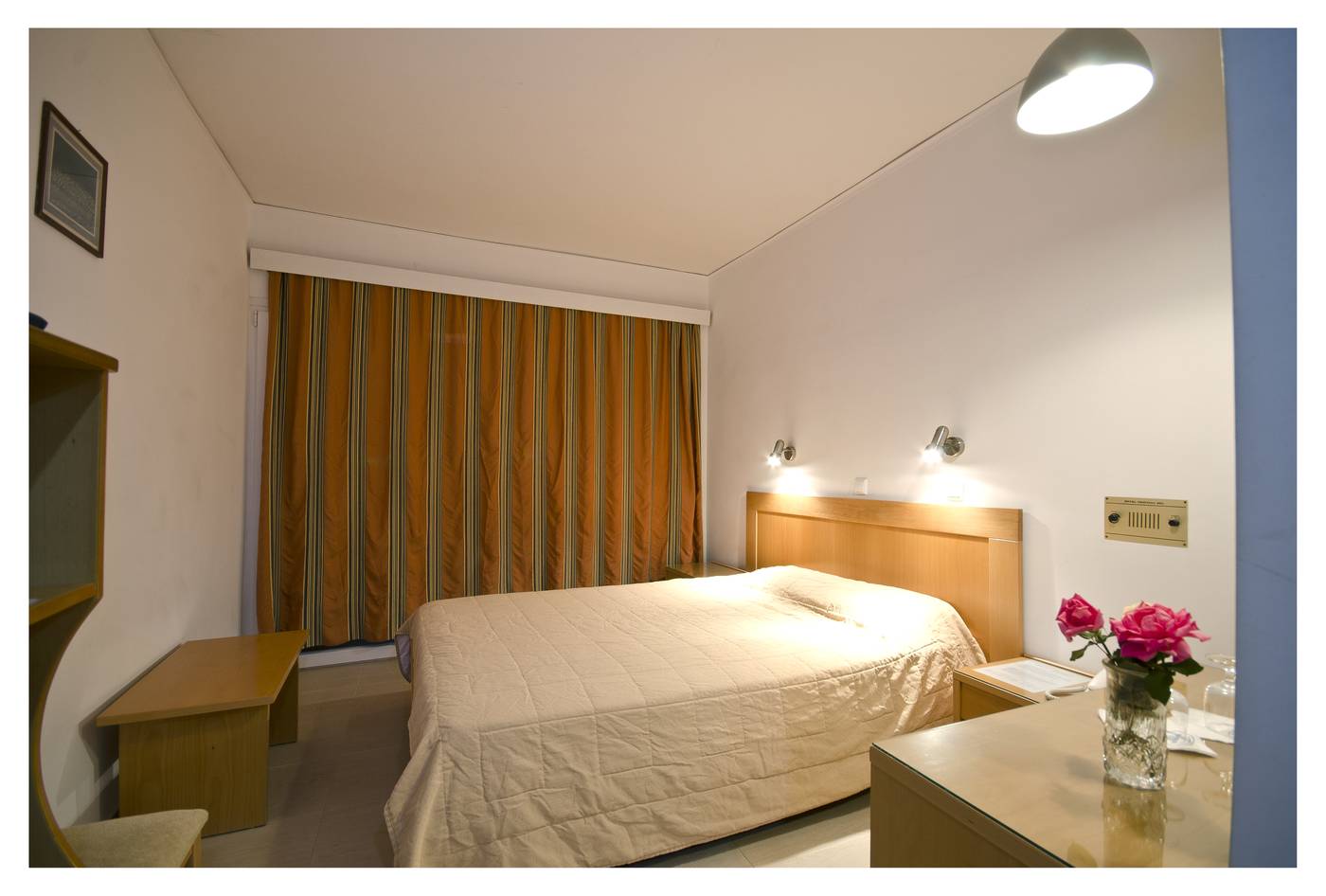 Tropical-Sol-Room-26