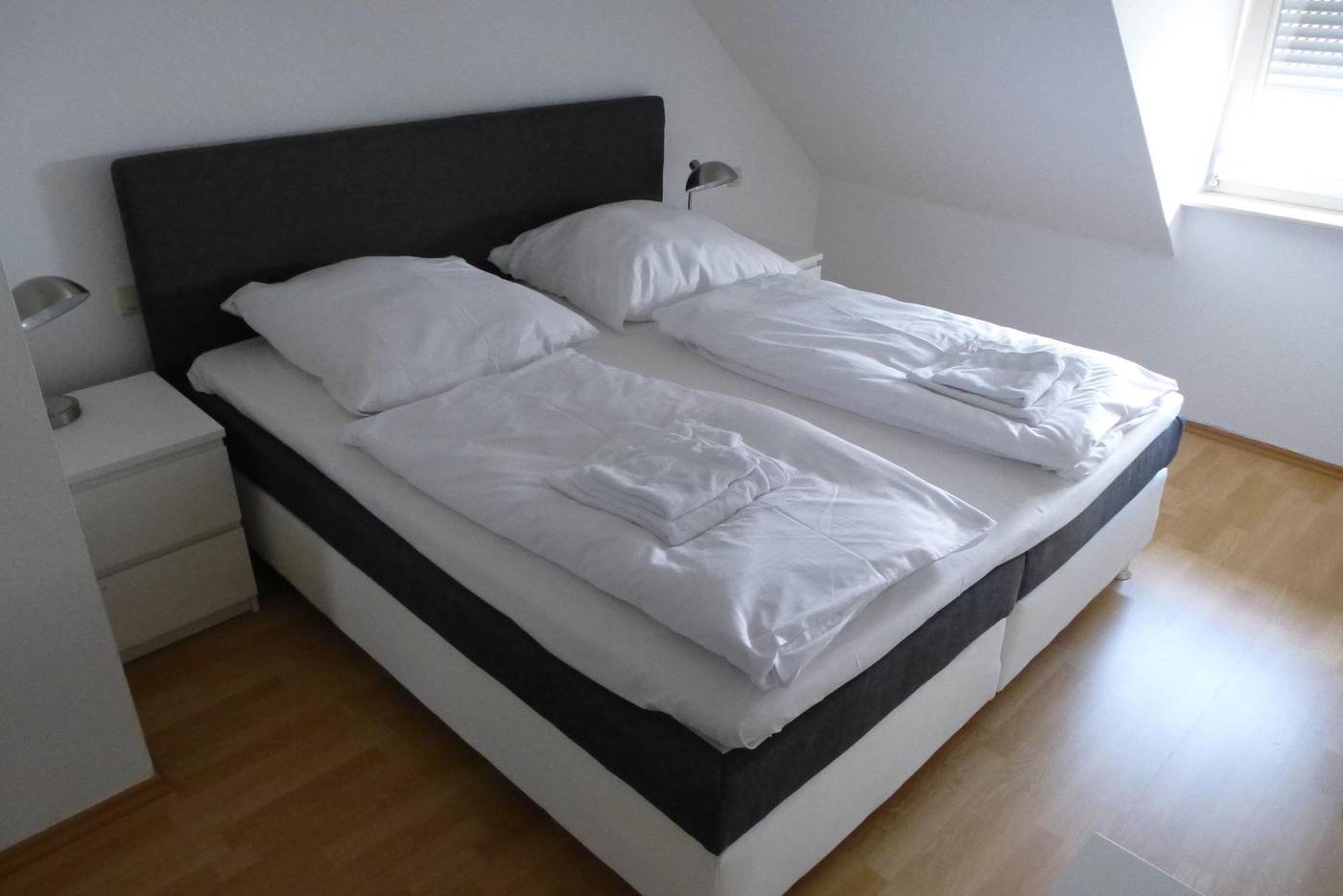 Hotel Zum Löwen - Germany - BAD HOMBURG V.D. HOEHE - Room - 5